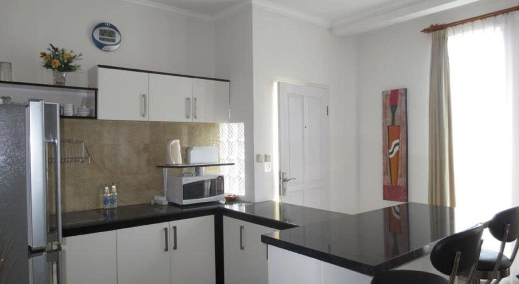 Bali Court Hotel & Apartment Legian Dış mekan fotoğraf